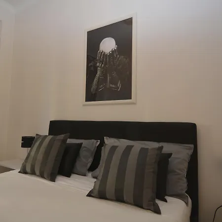 Apartment House & The City - Apartments In Rome